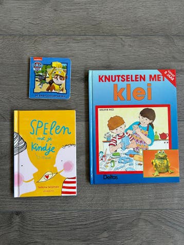 Diverse kinderboeken: Paw Patrol, Spelen met je kindje