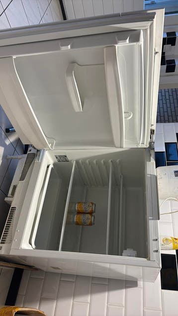 Kleine koekast onderbouw / inbouw. Zeer goede staat!