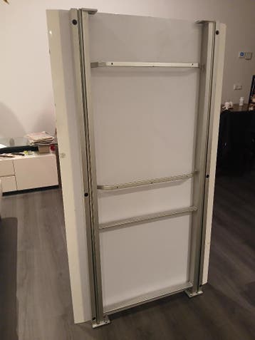 Gratis hoogglans tafel