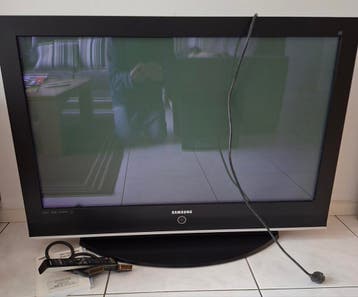 Samsung Plasma TV (diagonaal 108 cm)