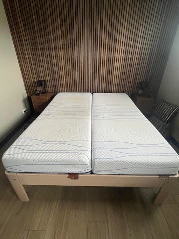 Gratis ophalen 2 MLine matrassen 80x200 cm.