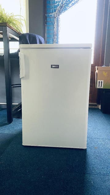 Koelkast Zanussi tafelmodel (G R A T I S)