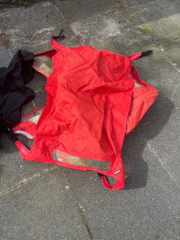 Baboe hoes en stoel voor bakfiets