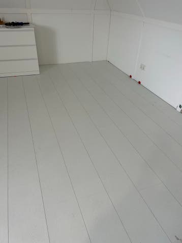 Witte laminaatvloer 40m2