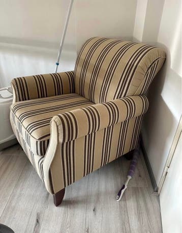 Gratis Fauteuil met strepen