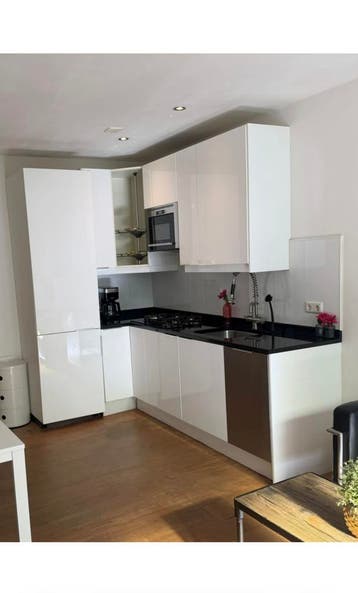 Gratis af te halen: Complete keuken inclusief apparatuur