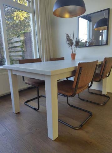 Whitewash massief houten eettafel