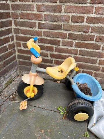 Gratis kinderfiets - driewieler met bakje