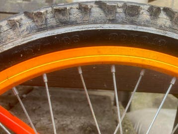 Jongensfiets 20 inch; gratis