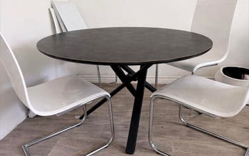 Ronde eettafel
