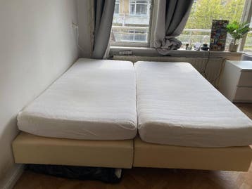 GRATIS 180x200 bed met boxspring