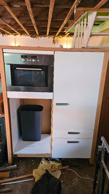 Keukenblok voor vriezer, koelkast en oven/magnetron