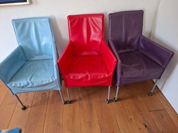 Bank en eettafel stoelen op wielen