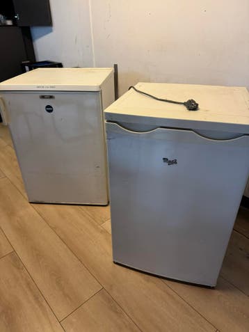 Gratis af te halen: Koelkasten, airfryer etc  (vies/werkend)