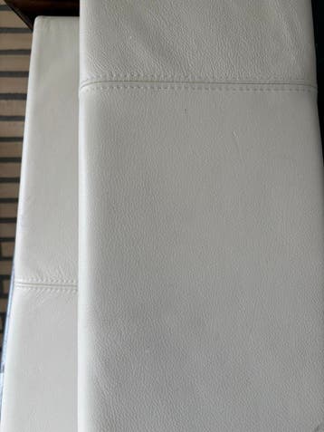 IKEA Bedframe imitatieleer roomwit 180x200 cm