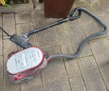 Stofzuiger bij klussen gebruikt, gratis ophalen