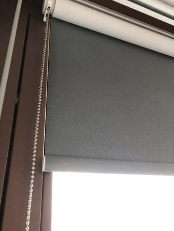 2 Luxaflex rolgordijnen