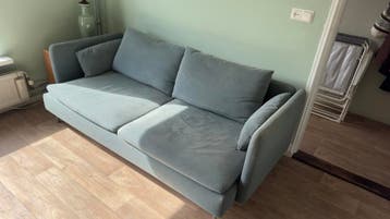 Gratis blauwe Ikea bank