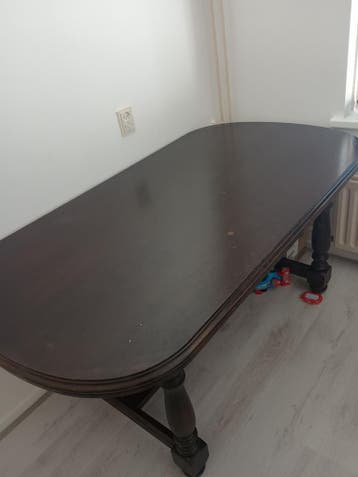 Eettafel gratis op te halen