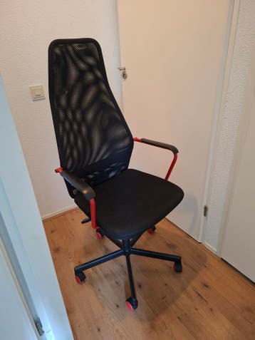 Ikea Bureaustoel zwart. Gratis