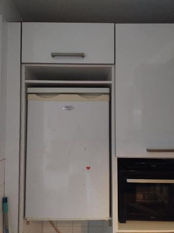 Gratis af te halen koelkast met vriesvak