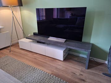 TV-meubel betonlook/wit 200cm | 3x lade & 2x glazen planken