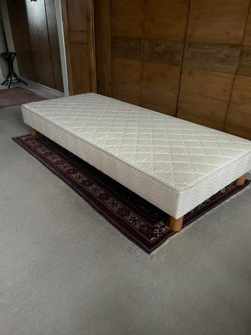Losse boxspring onderstel