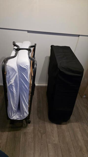 Twee opklapbedden - ideaal voor logees