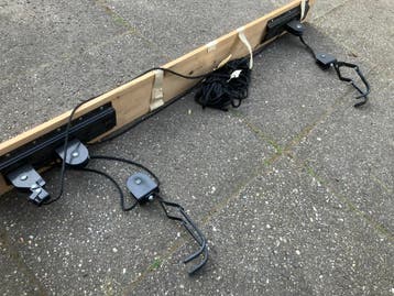 Handig fietsophangsysteem voor garage of schuur