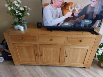 Massief eiken dressoir