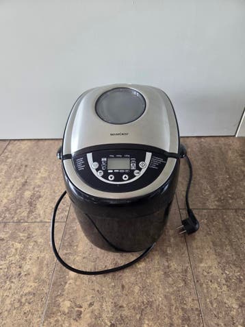 Broodbakmachine - Nieuw! Gratis ophalen! Dit weekend!