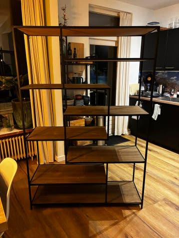 Industriële Houten Wandkast