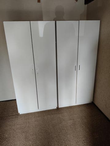 4 stevige kasten, 3 met leggedeelte, gratis af te halen