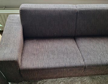 2 zits bank donkerbruin in goede staat