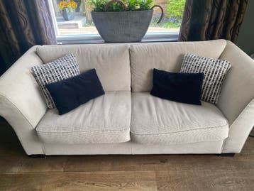 2,5 persoonsbank zandkleur