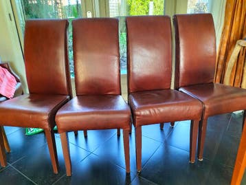 4 nog prima dik rundlederen stoelen bruin gratis af te halen