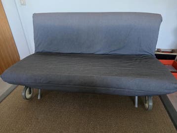 Grijze Slaapbank IKEA PS bäddsoffa160 x200 lattenbodem.