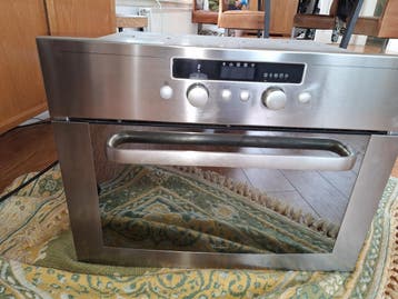 Whirlpool AMW 520 IX Inbouw Combi-oven (Magnetron defect)