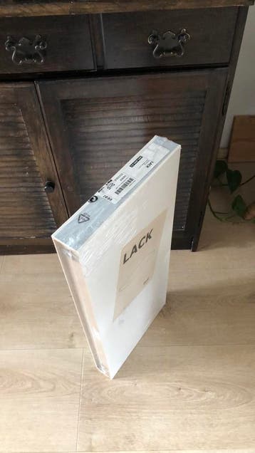 Ikea Lack wandplank nieuw beschadigd