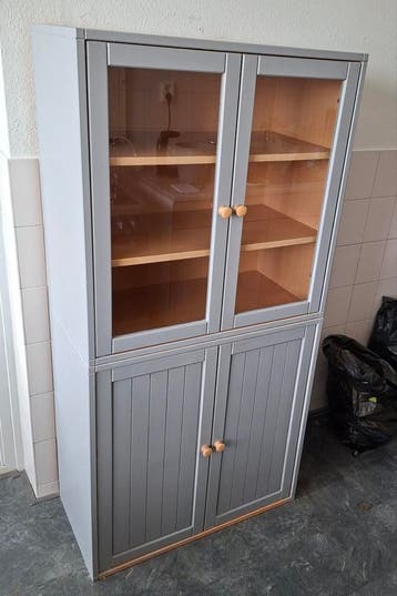 Gratis ophalen Vitrinekast