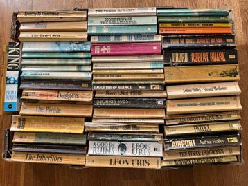 Engelstalige pockets,vintage,Morris West, Arthur Hailey e.a.