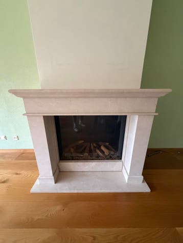 Faber gashaard met natuurstenen schouw