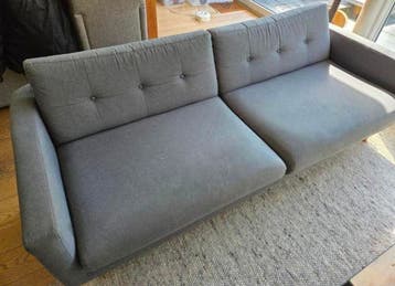 Comfortabele Grijze Tweezitsbank