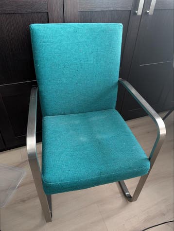 Gratis af te halen stoelen eettafel