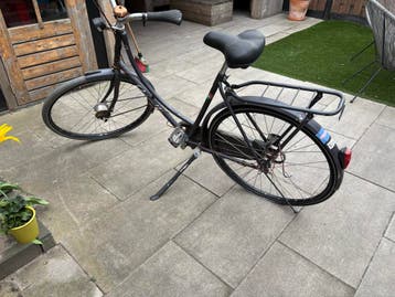 Gazelle damesfiets, oud ijzer