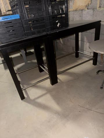 2 Stuks Hoge Tafels - Gratis!