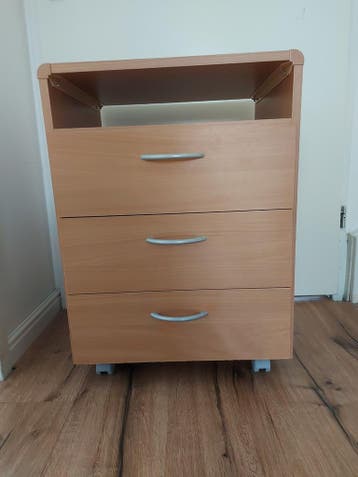 Ladekastje op wielen met 3 lades