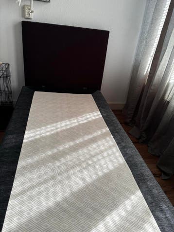 Eenpersoons boxspring zonder matras