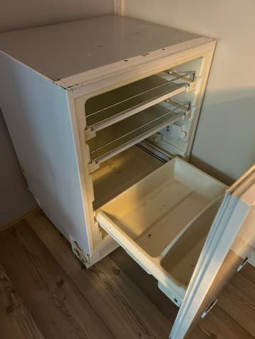 Koelkast met lades gratis op te halen!