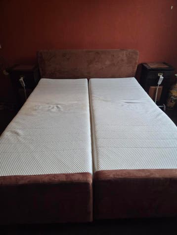 Elektrische boxspring 160x200 inclusief matrassen